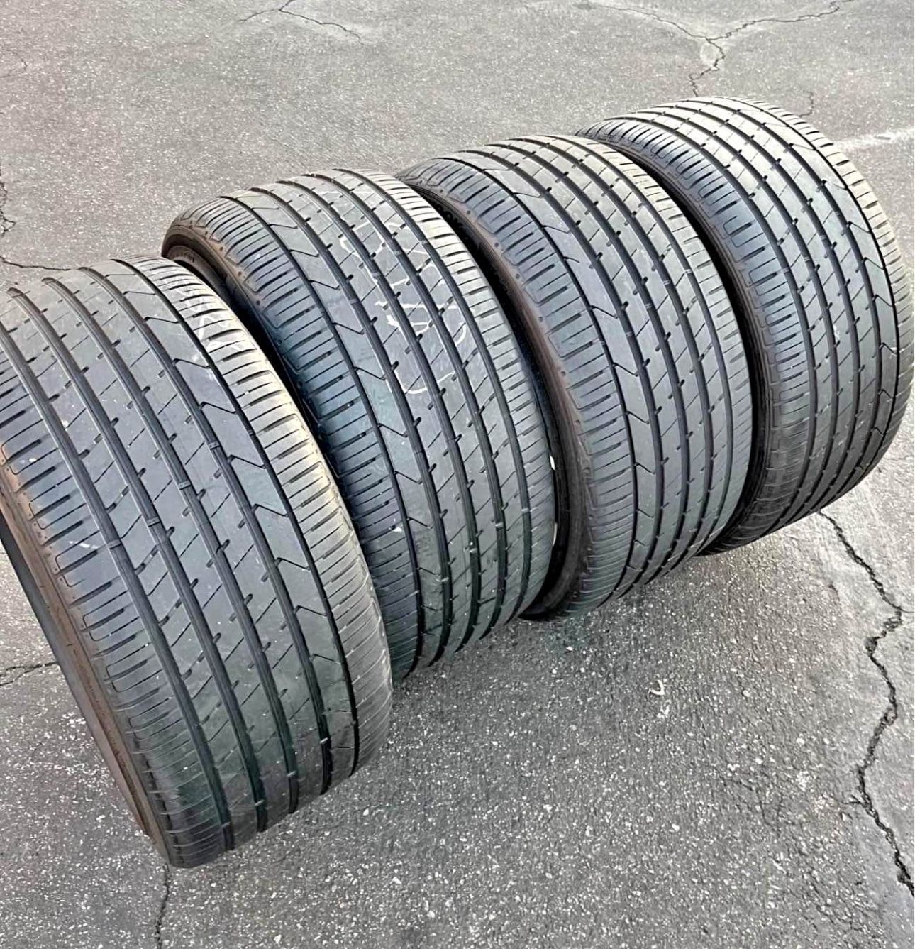 245 45 20 Vendo Un Seth De Llantas De La Marca Goodyear