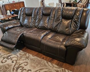 It's YOURS!! Sofa with 2 Electric Recliners