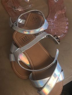 Gap sandals for girls