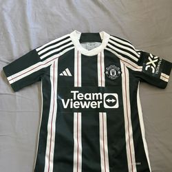 Reduced MANCHESTER UNITED JERSEY AWAY FOOTBALL SOCCER SHIRT ADIDAS