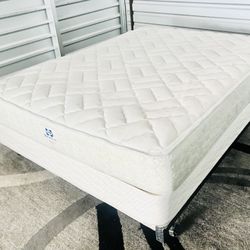 Comfy Queen Sealy Mattress Set, Bed!