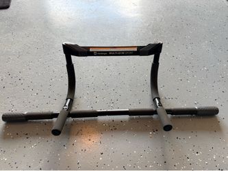 Pull up bar- Harbinger Multi-Gym Sport Doorway