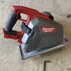 Milwaukee 8 Inch Metal Cutting Circular Saw M18