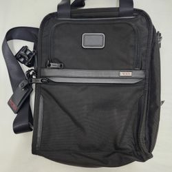 Tumi Alpha 3 Medium Travel Tote