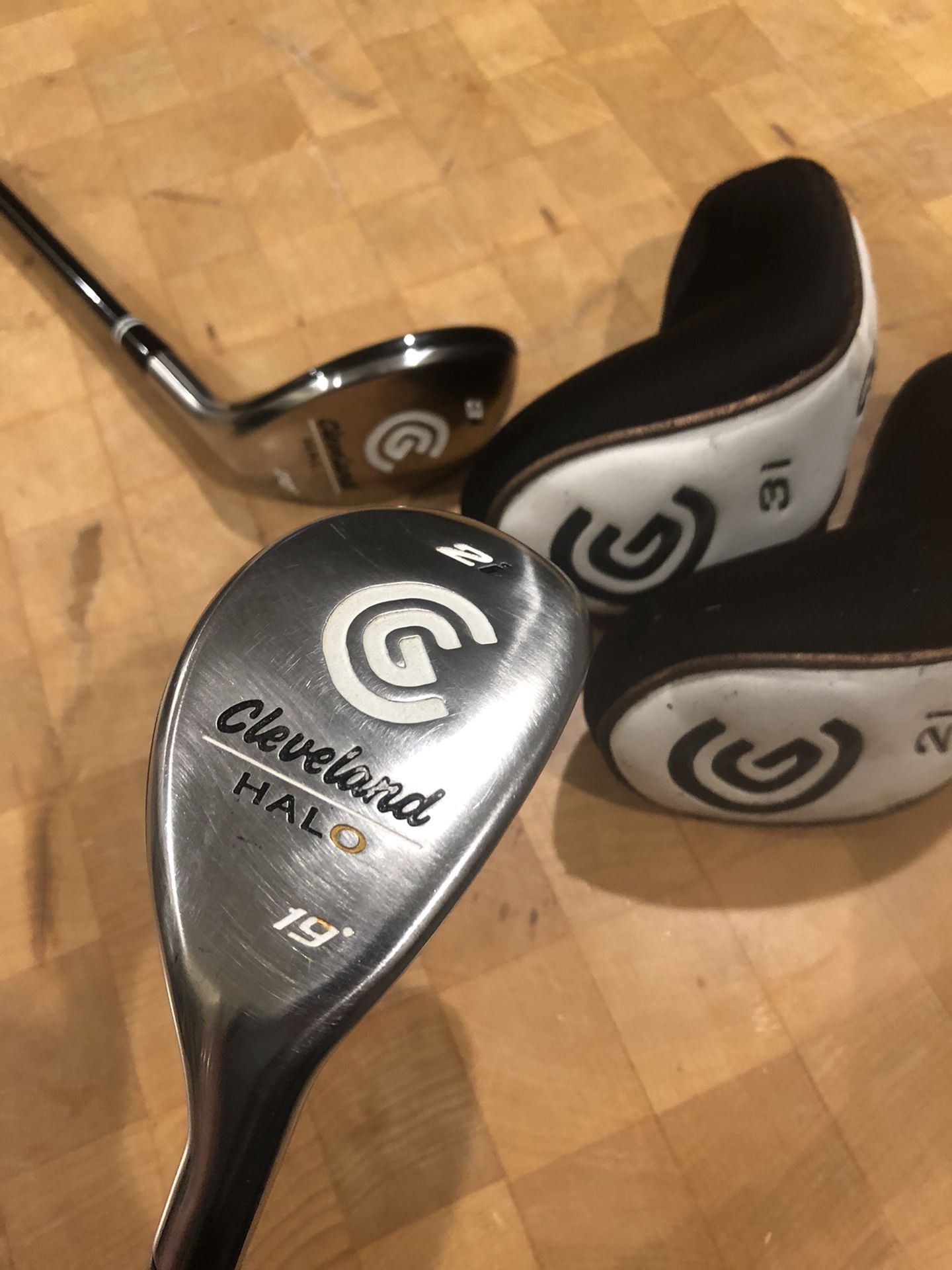 Cleveland HALO 2 & 3 Hybrids Golf Clubs Set