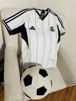 Real Madrid Shirt New $40