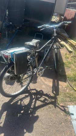 Electric Bicycle Top Speed 27 Mph  Works Perfect Needs Two Batteries !!!