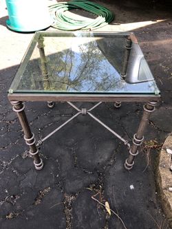 End table