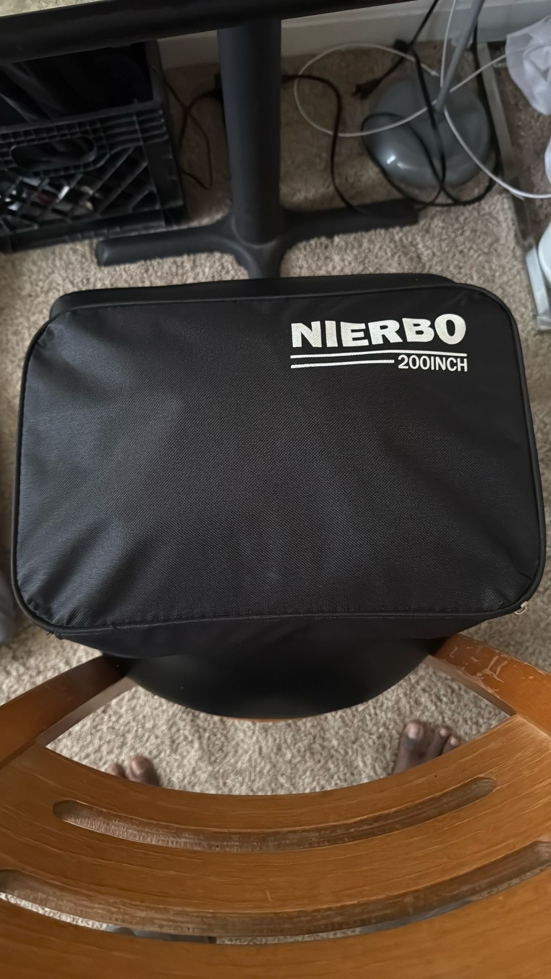 NIERBO 200 INCH PROJECT SCREEN