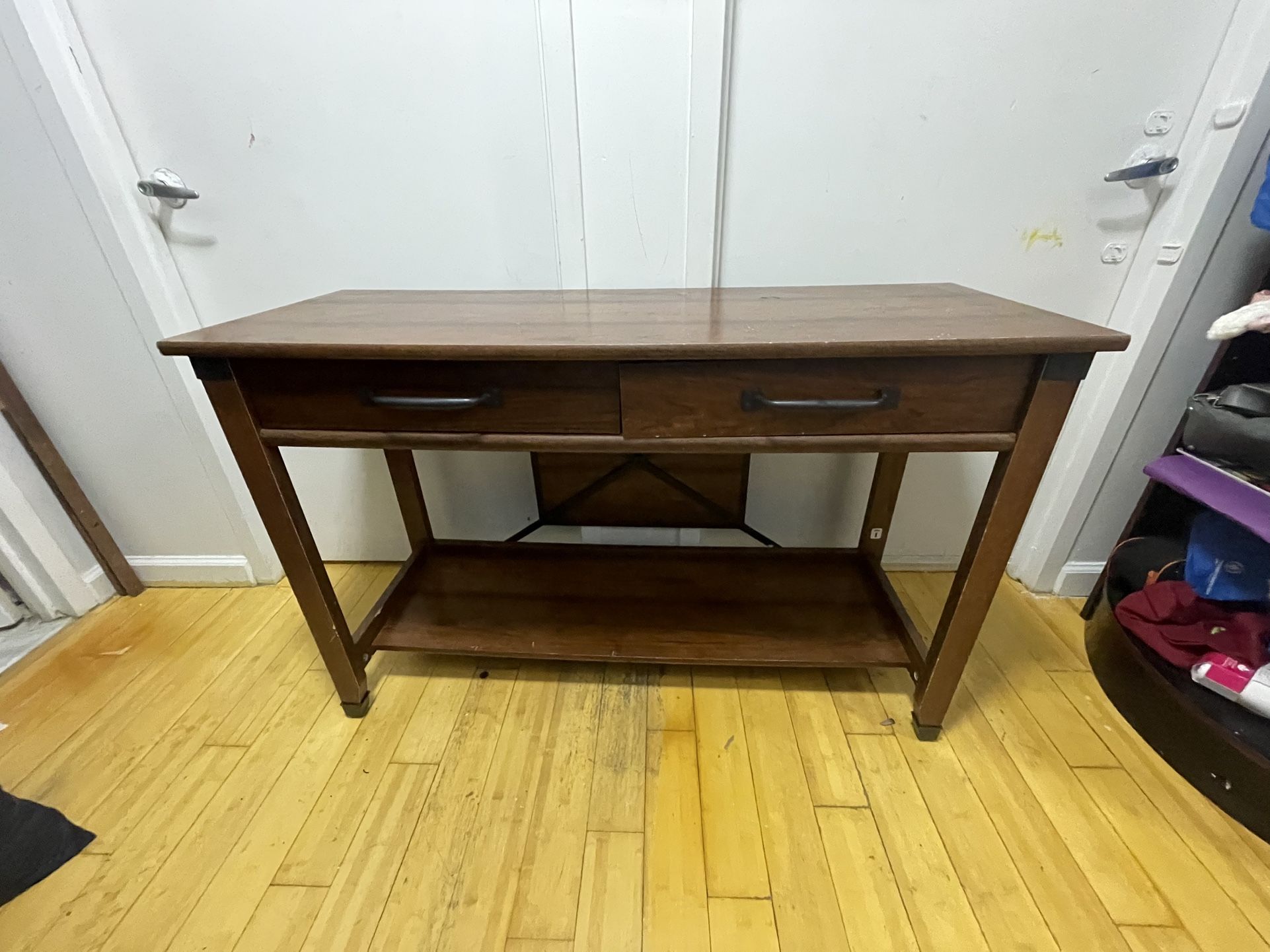 FREE 2 Drawer Sofa/Console Table