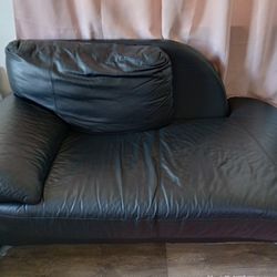 BLACK SOFA, EXCELLENT CONDITION!