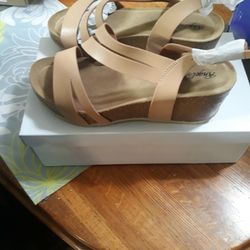 Angel Steps Tali Sandals Sz 8m Tan