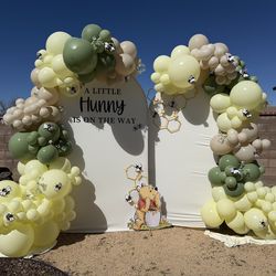 Balloon Garland - Winnie the Pooh Baby Shower