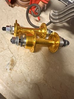 OLD SCHOOL BMX NOS Gold Suzue Low Flange Hubs 36H