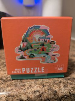 small 140-piece jigsaw puzzle