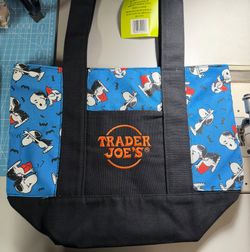 Trader Joe's Halloween Snoopy Tote Bag