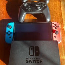 Nintendo Switch With Pro Controller and Accessories 