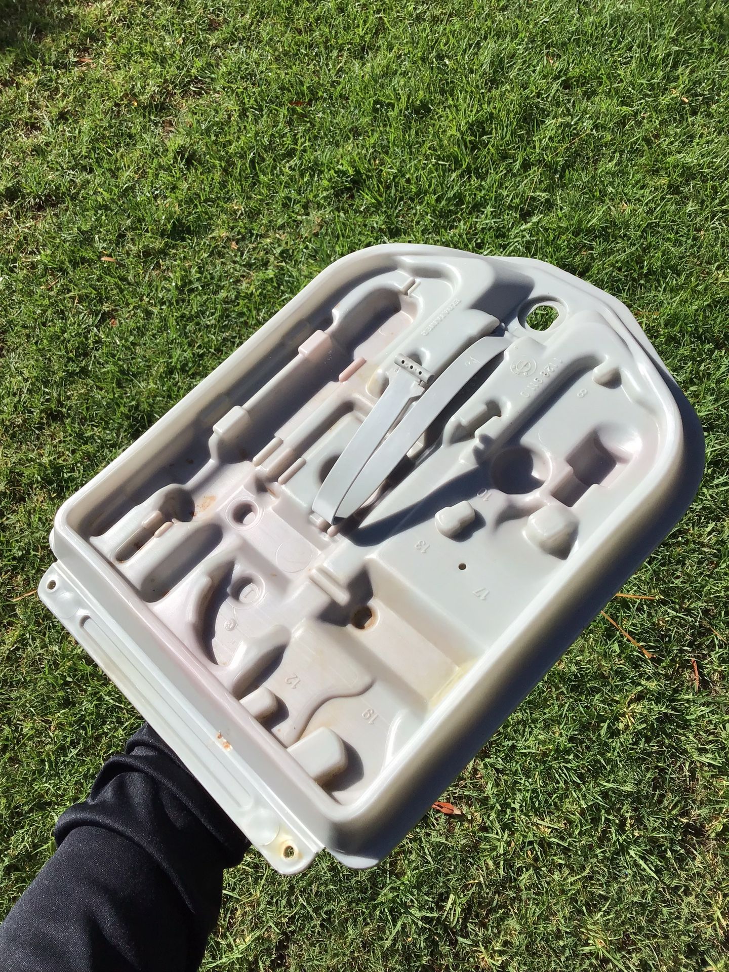 Original OEM BMW E30 Trunk Rear Tool Box Kit Spare Tire Tools Tray Elbatainer Germany BOSCH 3 Series BMW E30 E28 325i Auto Parts Accessories