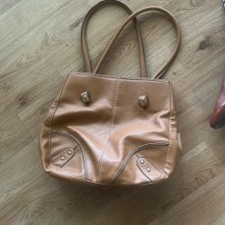 ladies, Soft, Leather Brown Nine W. Bag Brand New