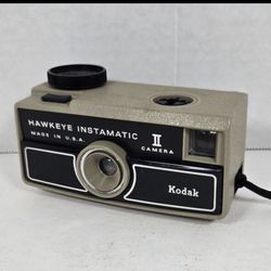 Vintage Kodak Hawkeye Instamatic II Film Camera Parts only