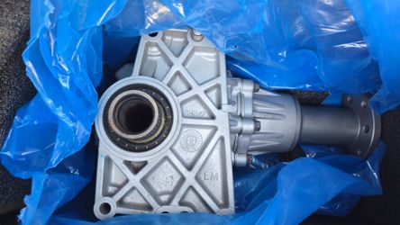 2014-2015 Kia Sorento LX 2.4L Transmission Transfer Case 473003B600