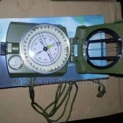 HIGH QUALITY COMPASS
