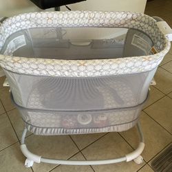 Baby Crib 