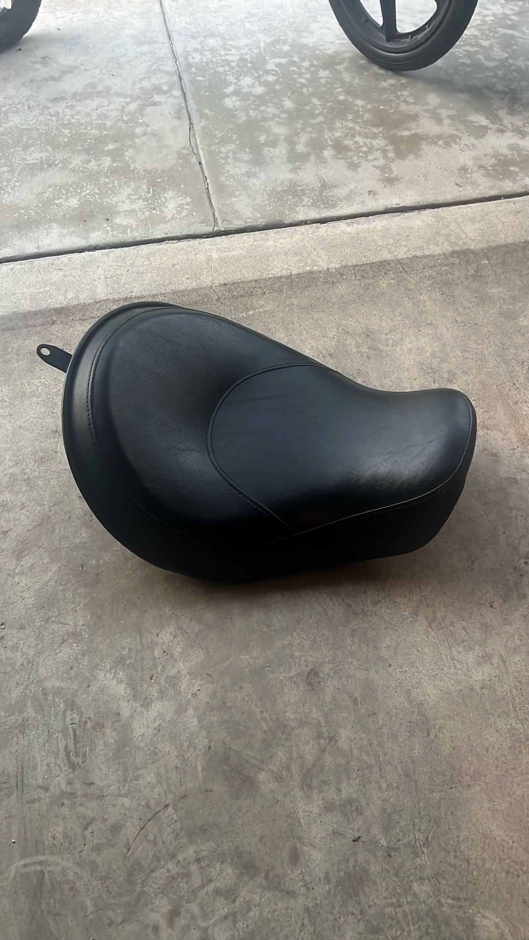 Harley Davidson Dyna Solo Seat