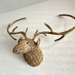 Wicker deer head