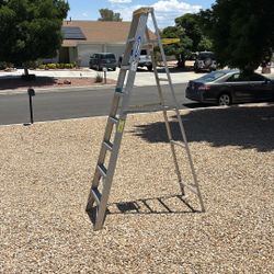 8 Foot Ladder