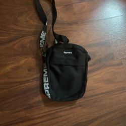 Supreme Fanny Pack 