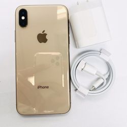 IPhone X (64gb) Unlocked with store warranty 