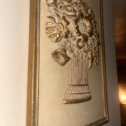 Beautiful Flower Vase Frame