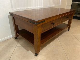 Storage Unit Cleanout Sale — Everything Must Go! ( Home Furniture)