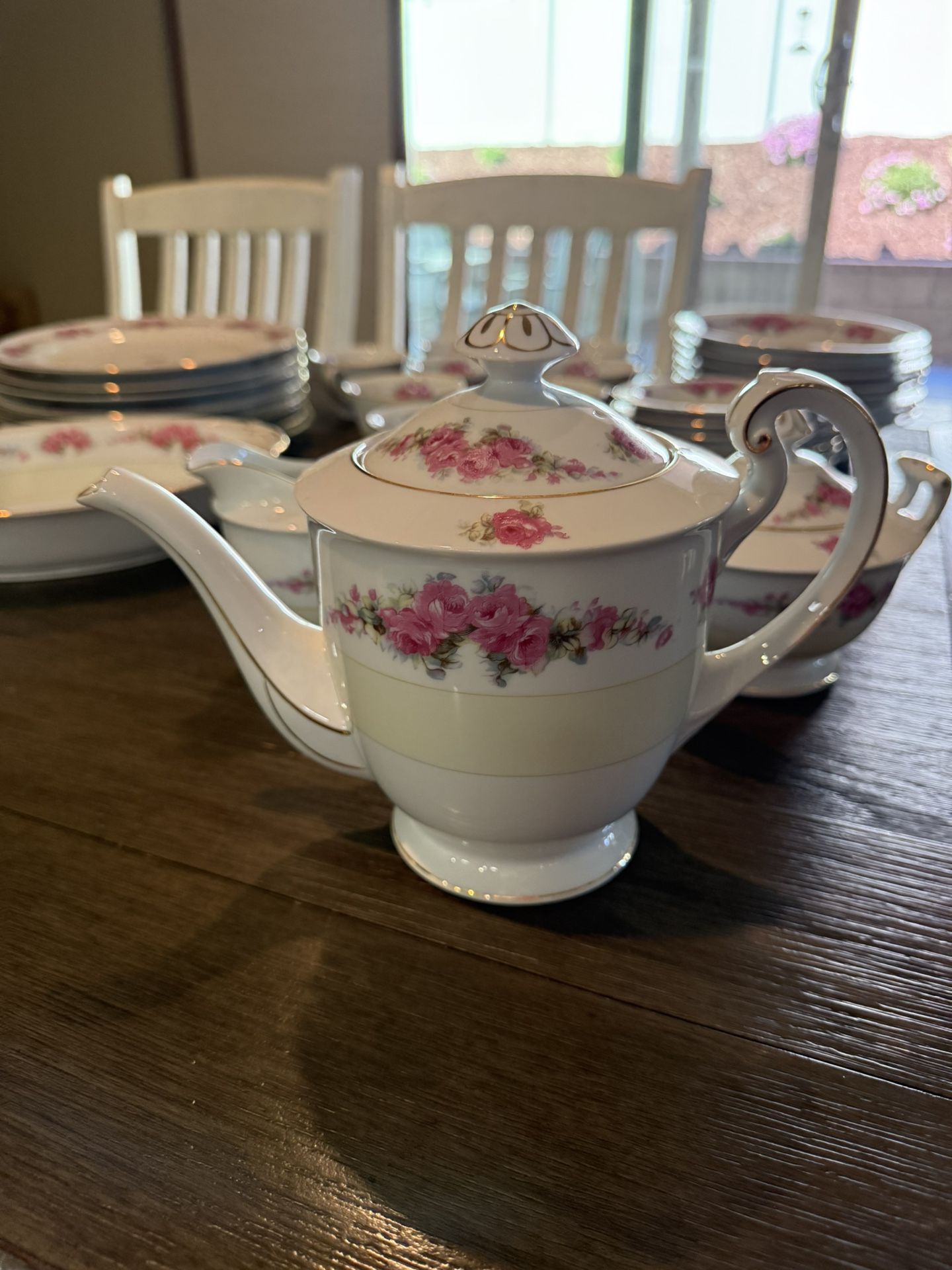 🔥Vintage Swallow China Set – Made in Japan (44 Pieces)