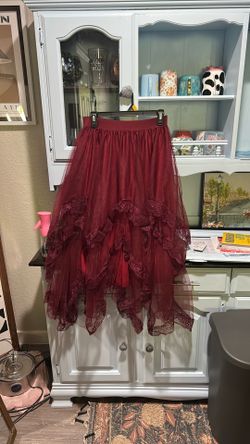 Amazon maroon lace skirt