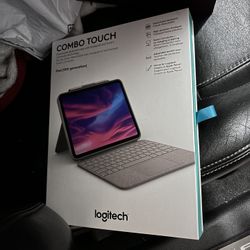 ipad keyboard ( 10th Generation) 