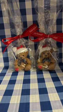2 PACK Bath and Body Works Festive Bear Pocket Sanitizer Holder