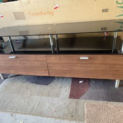 TV Console/ Stand/ Entertainment Console 