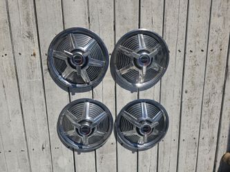 1965 Ford Mustang Spinner Hubcaps 13" Set of 4 Wheel Covers
