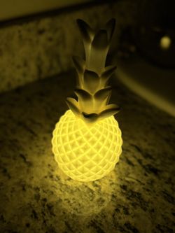 Pineapple LED Light