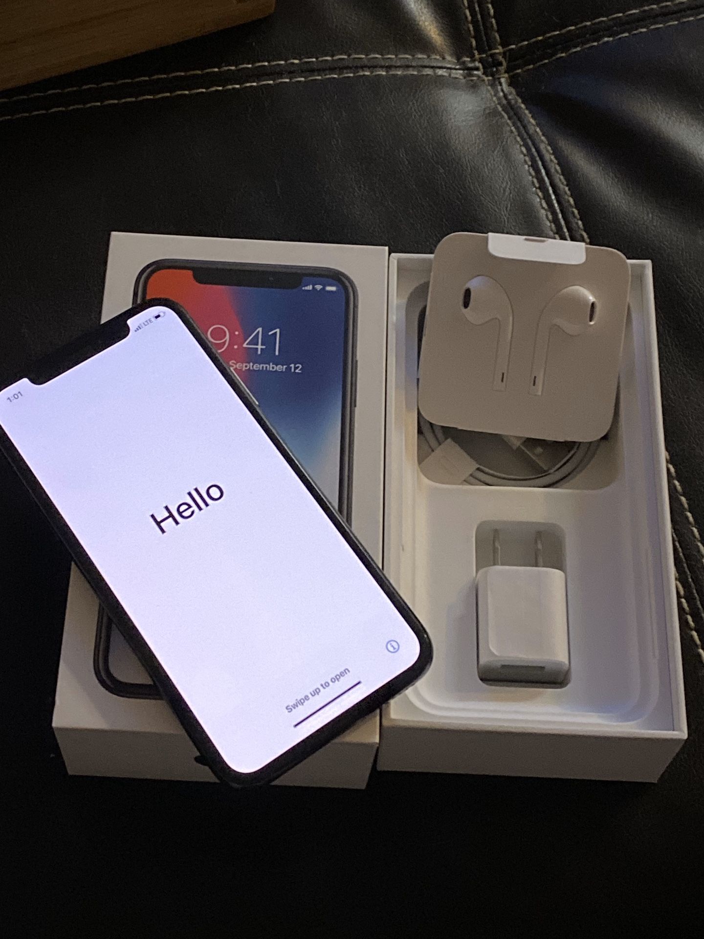 Unlocked iPhone X 64GB Space Gray