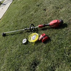 Milwaukee M18 Fuel 18V Brushless Cordless Battery Powered QUIK-LOK Power Head with String Trimmer