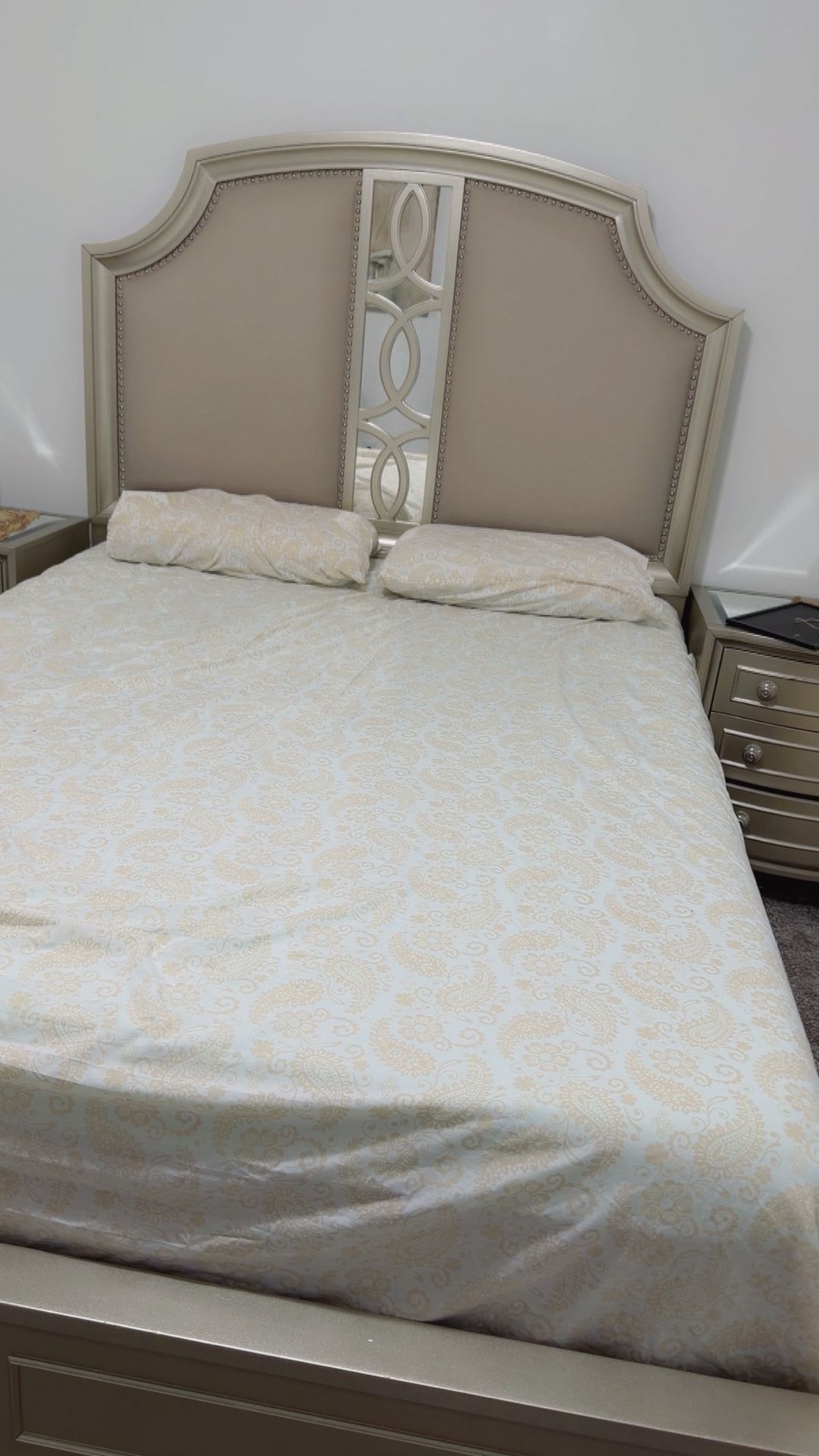 Queen Size Bedroom Set for Sale