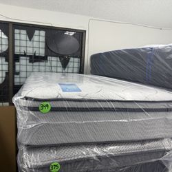 NEW TWIN SIZE PILLOW TOP MATTRESS & BOX SPRING BED SET