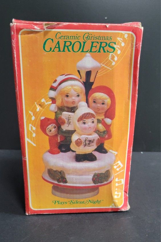 Vintage Brinn's Christmas Carolers Music Box 