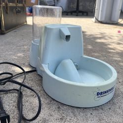 Pet Fountain Drink Well 