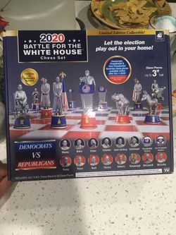 2020 Whitehouse Chess Set