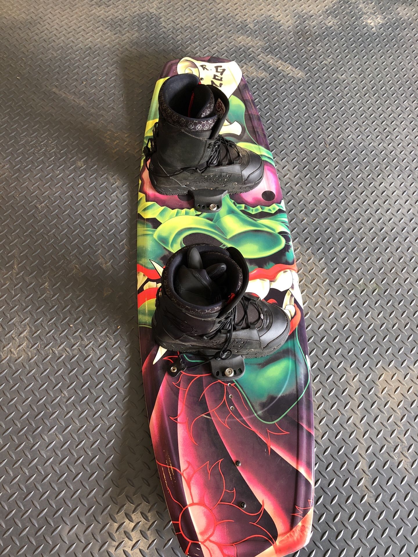 Gator wakeboard