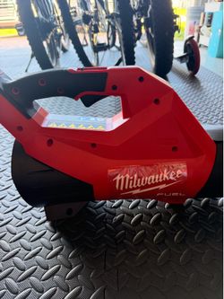 Blower 18m Milwaukee